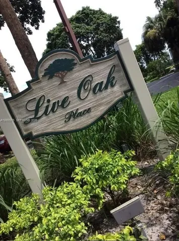 9431 Live Oak Place Davie FL 33324