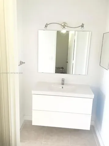 9431 Live Oak Place Davie FL 33324