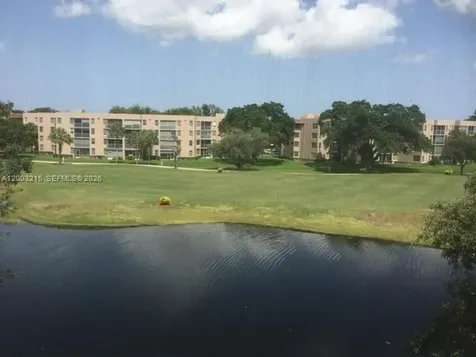 9431 Live Oak Place Davie FL 33324