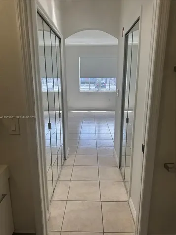8826 W Flagler Street Miami FL 33174