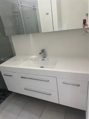 8826 W Flagler Street Miami FL 33174