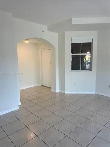 8826 W Flagler Street Miami FL 33174