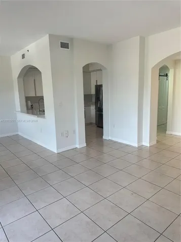 8826 W Flagler Street Miami FL 33174