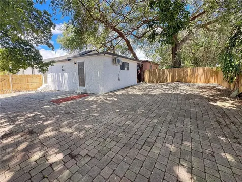 7135 NW 16th Avenue Miami FL 33147