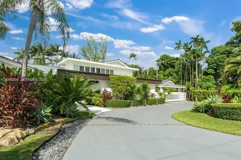 8900 Bay Drive Surfside FL 33154