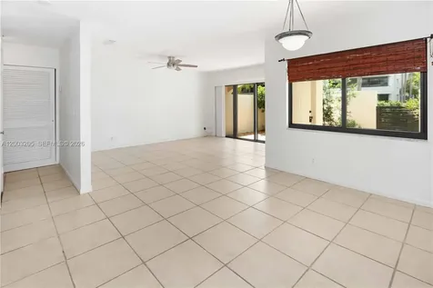 21208 Harbor Way Aventura FL 33180
