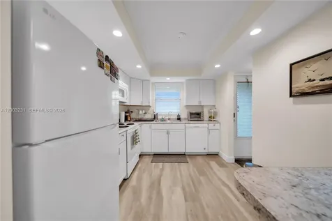 4613 SE 5th Street Cape Coral FL 33904