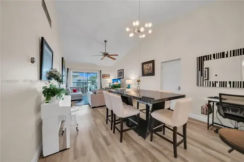 4613 SE 5th Street Cape Coral FL 33904