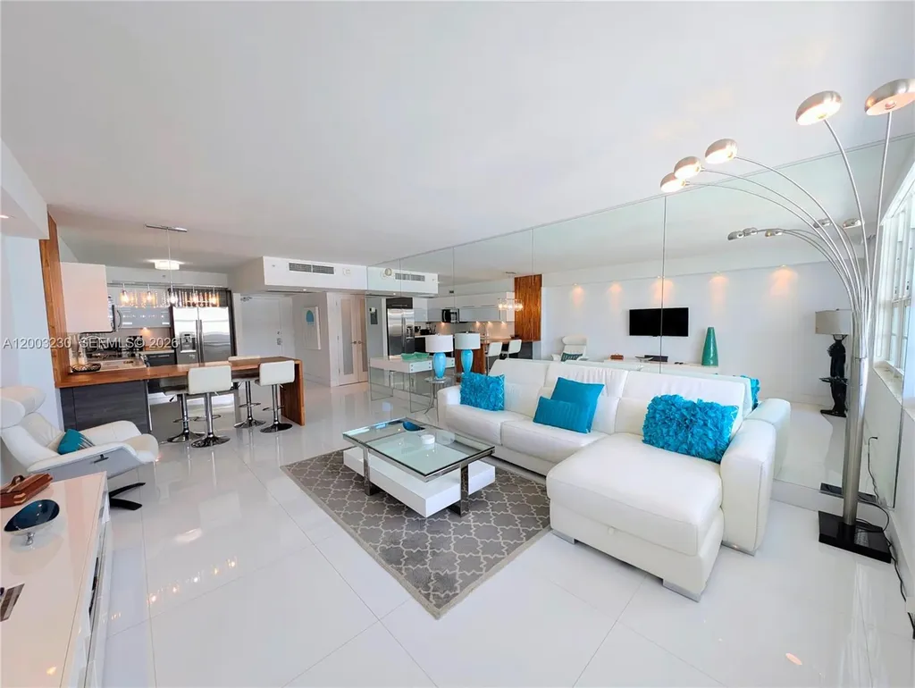 100 Lincoln Road Miami Beach FL 33139