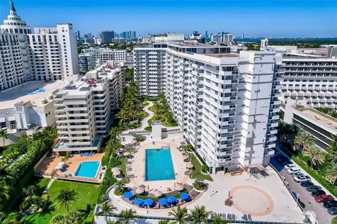 100 Lincoln Road Miami Beach FL 33139