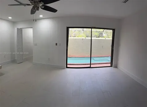 3877 Estepona Avenue Doral FL 33178