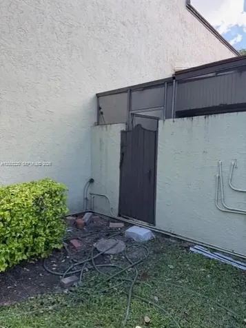 3877 Estepona Avenue Doral FL 33178