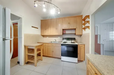 14115 NW 6th Avenue North Miami FL 33168
