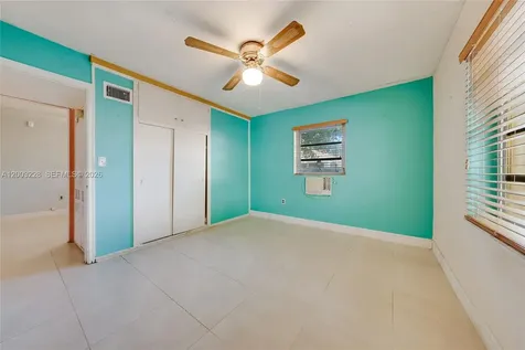 14115 NW 6th Avenue North Miami FL 33168