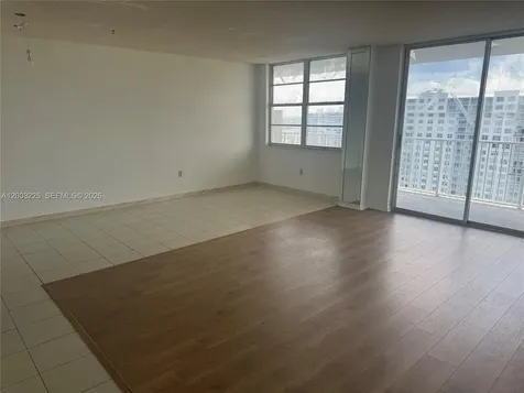 2851 NE 183rd Street Aventura FL 33160