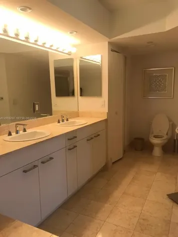 21055 Yacht Club Drive Aventura FL 33180