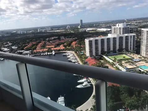 21055 Yacht Club Drive Aventura FL 33180
