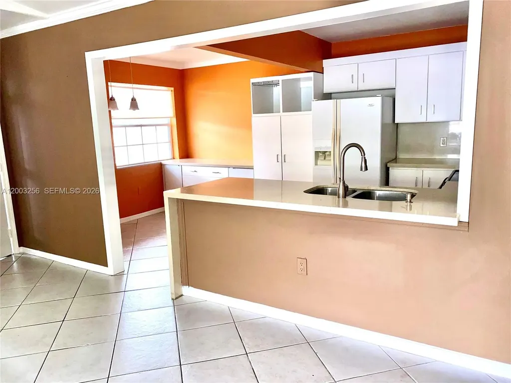 464 NE 210th Circle Terrace Miami FL 33179