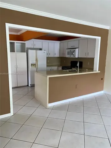 464 NE 210th Circle Terrace Miami FL 33179