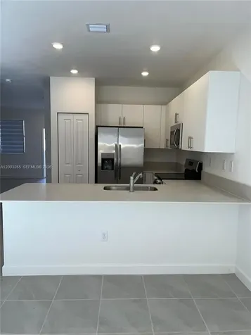 2679 SE 25th Terrace Homestead FL 33035