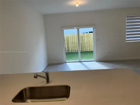 2679 SE 25th Terrace Homestead FL 33035