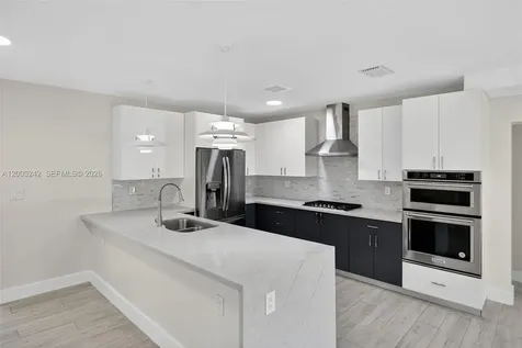 6090 SW 63rd Avenue South Miami FL 33143