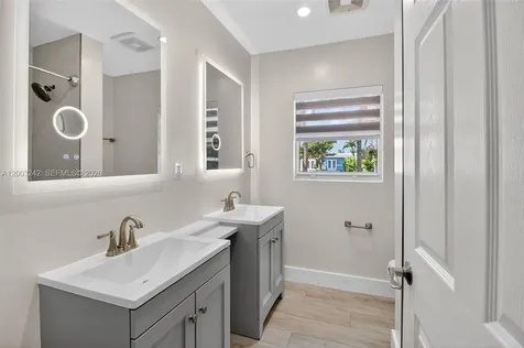 6090 SW 63rd Avenue South Miami FL 33143
