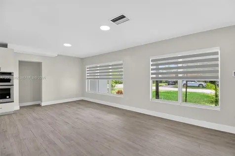 6090 SW 63rd Avenue South Miami FL 33143