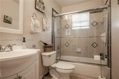 777 Tanglewood Circle Weston FL 33327