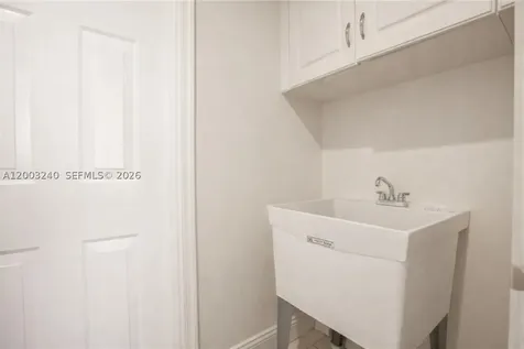 777 Tanglewood Circle Weston FL 33327