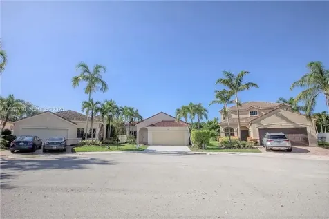 777 Tanglewood Circle Weston FL 33327