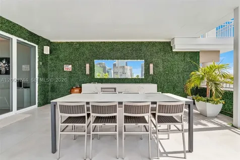 801 Brickell Key Boulevard Miami FL 33131