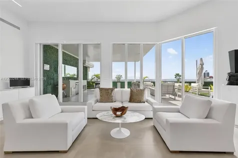 801 Brickell Key Boulevard Miami FL 33131