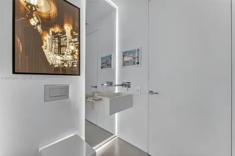 801 Brickell Key Boulevard Miami FL 33131