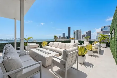 801 Brickell Key Boulevard Miami FL 33131