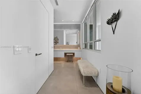 801 Brickell Key Boulevard Miami FL 33131
