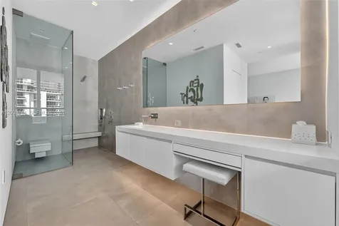 801 Brickell Key Boulevard Miami FL 33131