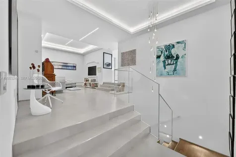 801 Brickell Key Boulevard Miami FL 33131