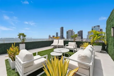 801 Brickell Key Boulevard Miami FL 33131