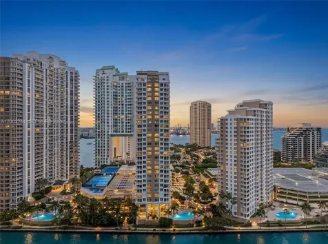 801 Brickell Key Boulevard Miami FL 33131
