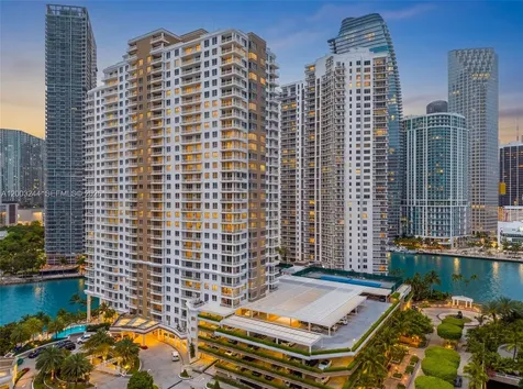 801 Brickell Key Boulevard Miami FL 33131