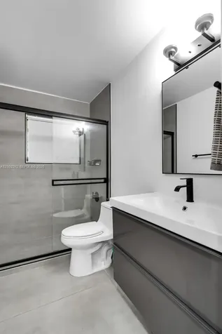250 SW 97th Terrace Pembroke Pines FL 33025