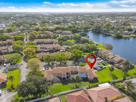 250 SW 97th Terrace Pembroke Pines FL 33025