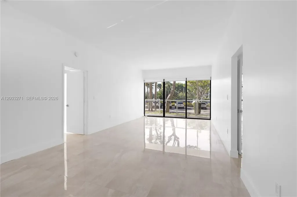 3731 N Country Club Drive Aventura FL 33180