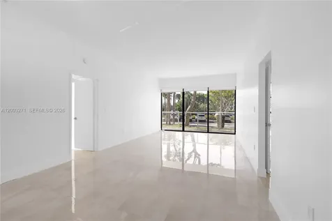 3731 N Country Club Drive Aventura FL 33180