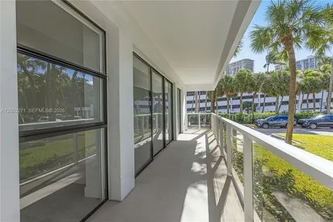 3731 N Country Club Drive Aventura FL 33180
