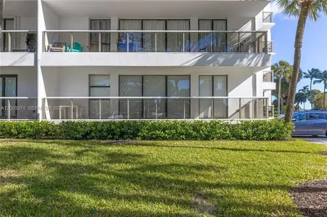 3731 N Country Club Drive Aventura FL 33180