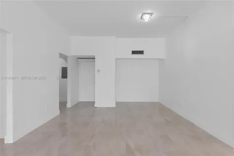3731 N Country Club Drive Aventura FL 33180