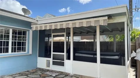 14638 SW 128th Court Road Miami FL 33186