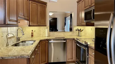 14638 SW 128th Court Road Miami FL 33186